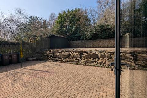 5 Brookhouse Drive, Sheffield, S12 4NQ