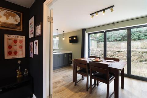 5 Brookhouse Drive, Sheffield, S12 4NQ