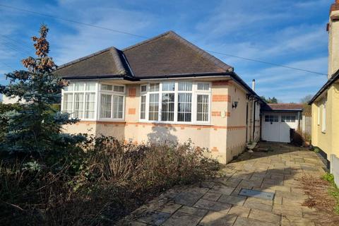 3 bedroom bungalow for sale, Shipwrights Drive, Benfleet, Essex, SS7