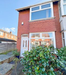 2 bedroom semi-detached house for sale, Shaftesbury Road, Cheadle Heath