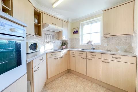 1 bedroom apartment for sale, Nelson Court, Glen View, Gravesend, Kent, DA12