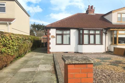 2 bedroom bungalow to rent, Birchfield Way, Liverpool