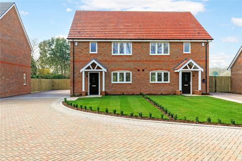 3 bedroom semi-detached house for sale, Meadow View, Aldermaston Road, Pamber End, Tadley, RG26