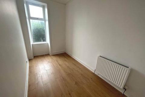 1 bedroom flat to rent, Blackhall Street, Paisley