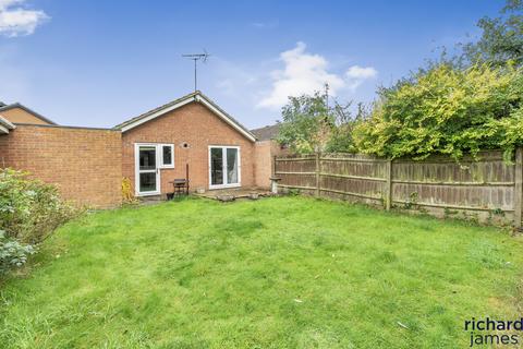 2 bedroom detached house for sale, Ashburnham Close, Freshbrook, Swindon, SN5