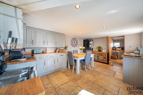 undefined, Greatfield, Swindon, SN4