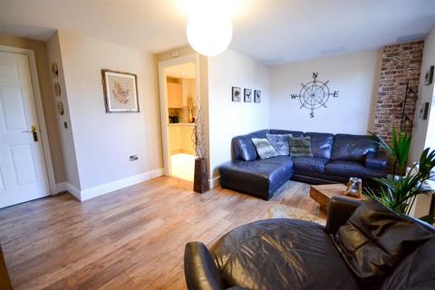 2 bedroom apartment for sale, Cutlers Court, Radcliffe on Trent, Nottingham