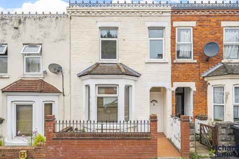 3 bedroom terraced house for sale, Shelley Street, SN1