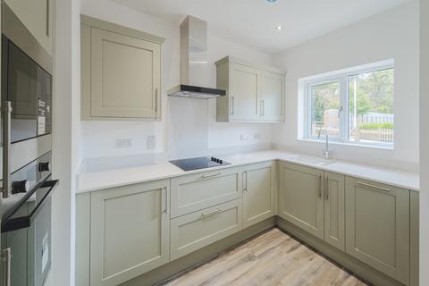 undefined, Kingsdown Road, Swindon SN3