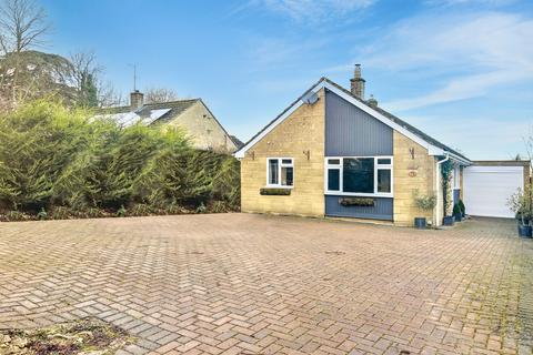 3 bedroom bungalow for sale, High Street, Blunsdon, Swindon, SN26