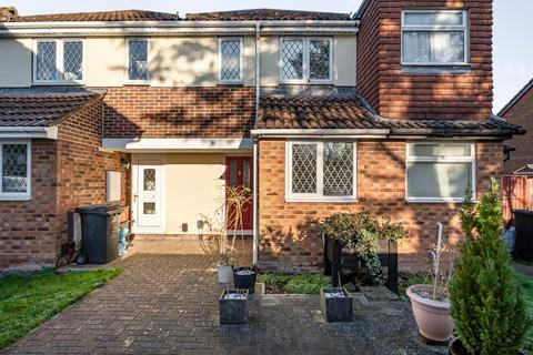 Osprey Close, Covingham, Swindon