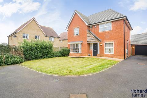 4 bedroom detached house for sale, 5 Sapphire Road, Swindon, Wilts, SN25