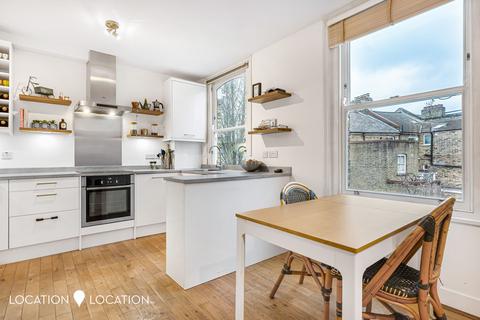 Flat A, 1 Lavers Road, London, N16 0DU