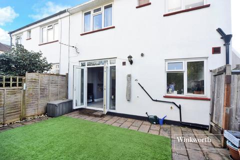 Flat 3, Edge Court Lincoln Road, Worcester Park, KT4 8AW