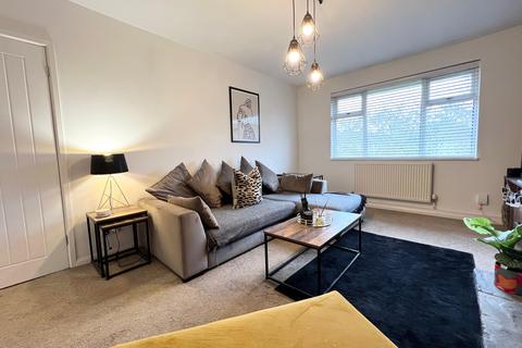 37 Coronation Road, Wroughton, Swindon, SN4 9AT