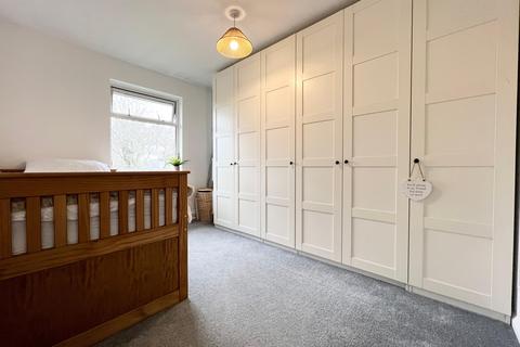 37 Coronation Road, Wroughton, Swindon, SN4 9AT