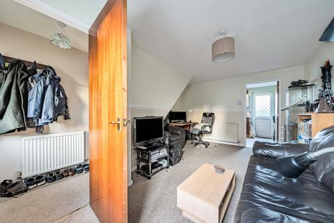 2 bedroom terraced house for sale, Amber Court, Swindon, Swindon, SN1