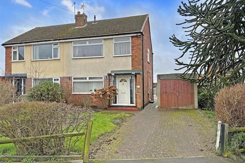 3 bedroom semi-detached house for sale, Peebles Road, Newark