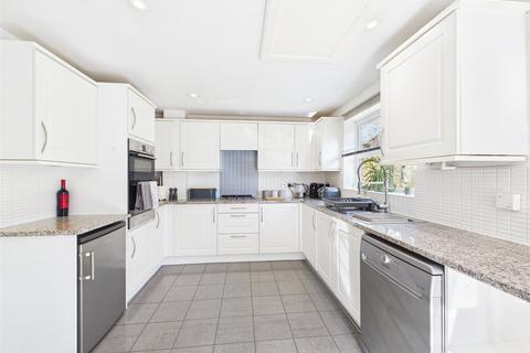 5 bedroom detached house for sale, Woodvale Kingsway, Quedgeley, Gloucester, Gloucestershire, GL2