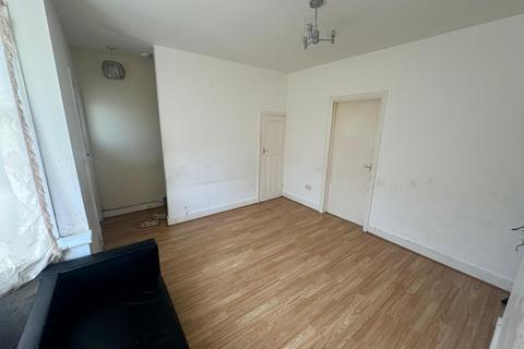 3 bedroom house to rent, London E16