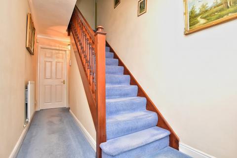 4 bedroom detached house for sale, Broad Lane, Burnedge, Rochdale, Greater Manchester, OL16