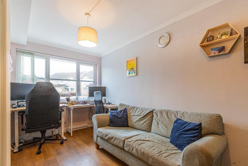 Llandinam Crescent 12-22.jpg