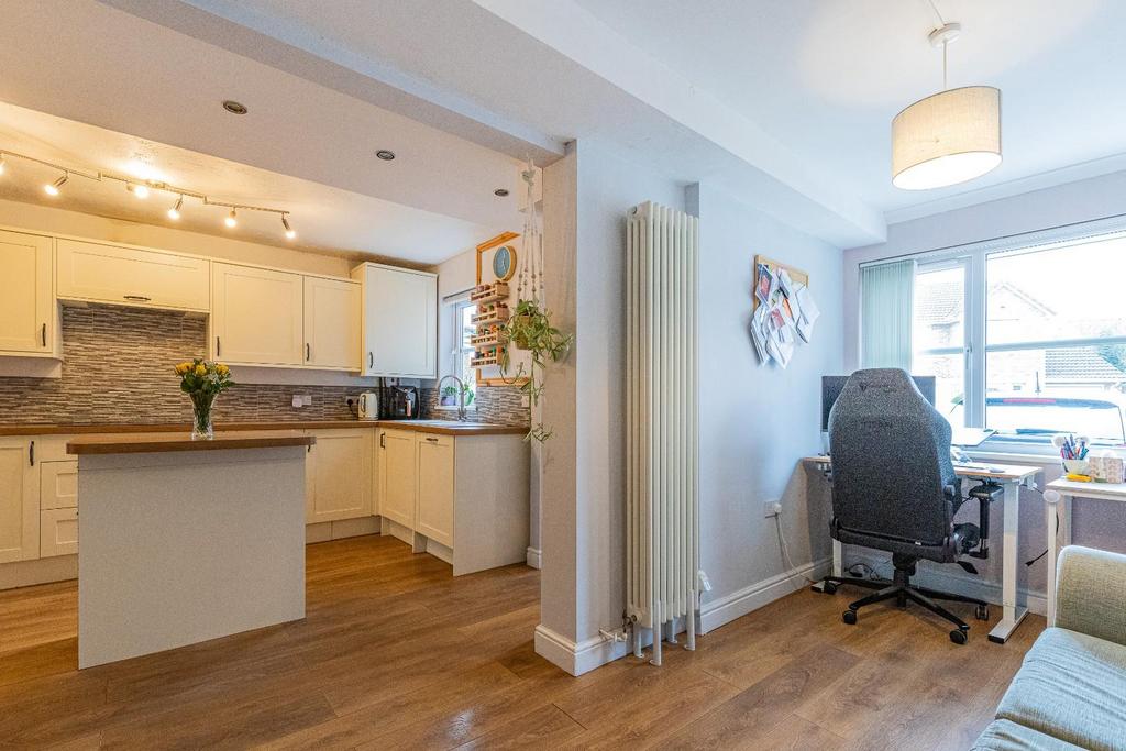 Llandinam Crescent 12-23.jpg