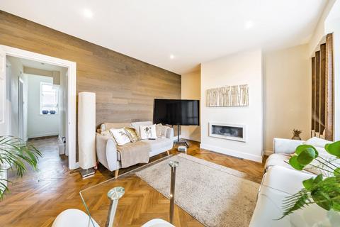 2 bedroom apartment for sale, Black Prince Road, London