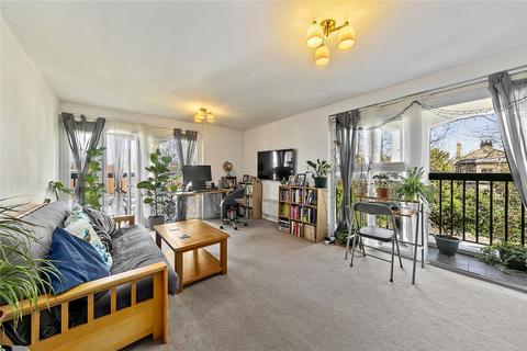 1 bedroom apartment for sale, Caradon Court, 1a Ellesmere Road, East Twickenham, TW1