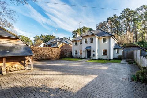 6 bedroom detached house for sale, 31 Frensham Vale, Lower Bourne, Farnham, GU10