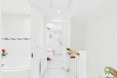 9 Monxton Place, Sherfield On Loddon, Hook, RG27 0FB