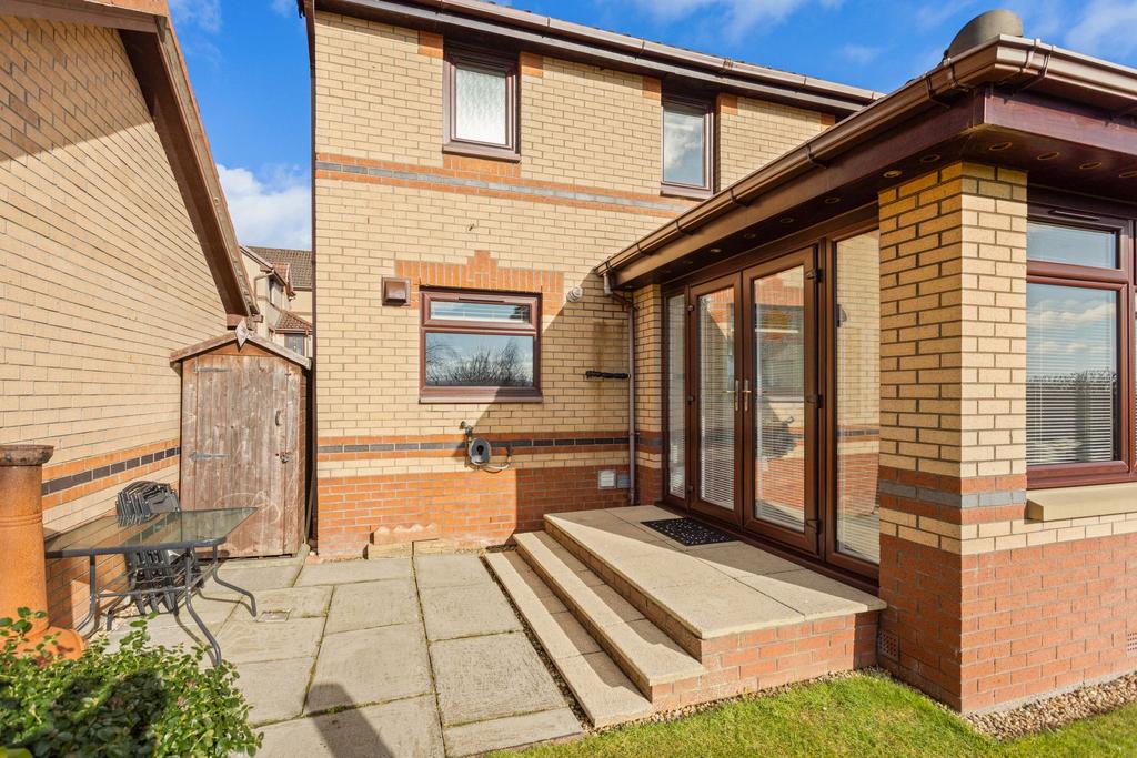 Rear View/Garden