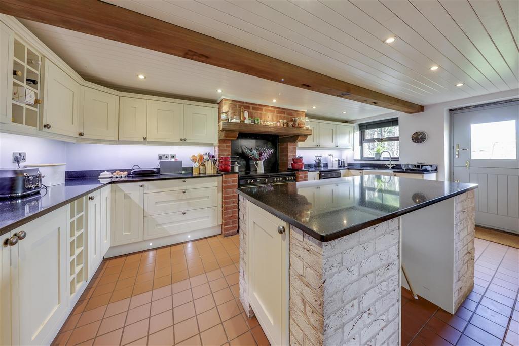 Breakfast Kitchen