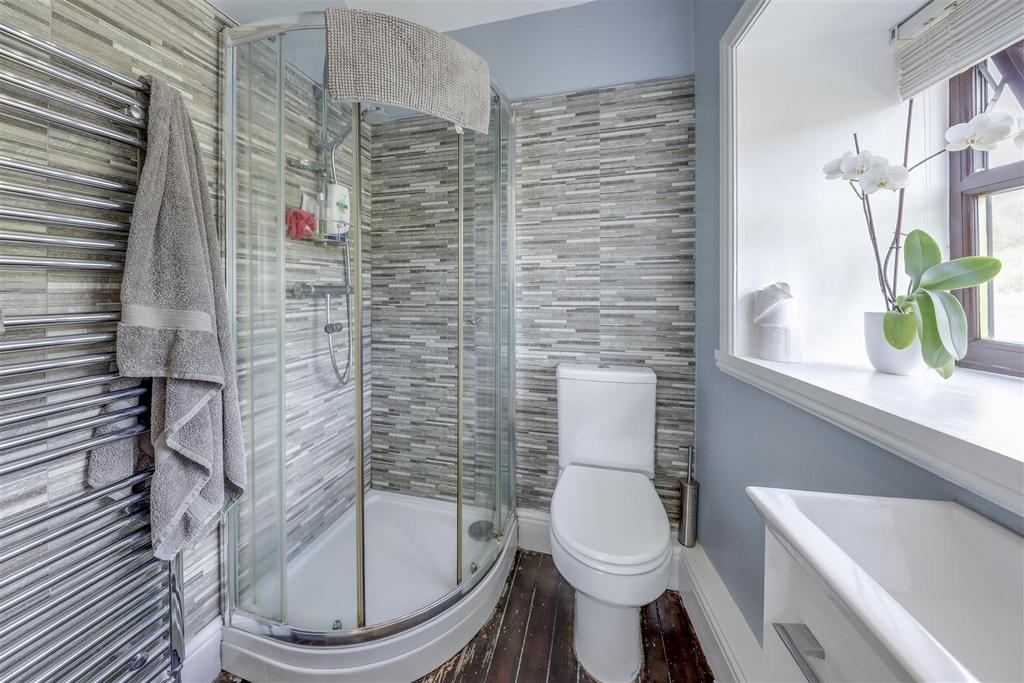 En Suite Shower