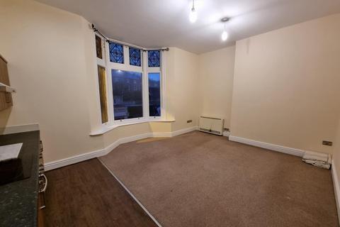 1 bedroom flat to rent, 77 Dale Road, Matlock DE4