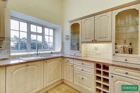 3 bedroom flat for sale, Unlawater Lane, Newnham, Gloucestershire. GL14 1BJ