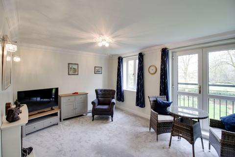 2 bedroom retirement property for sale, Crosshall Road, St. Neots PE19