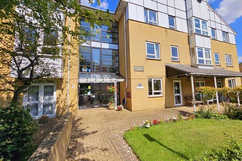 1 bedroom retirement property for sale, Potters Lane, Barnet EN5