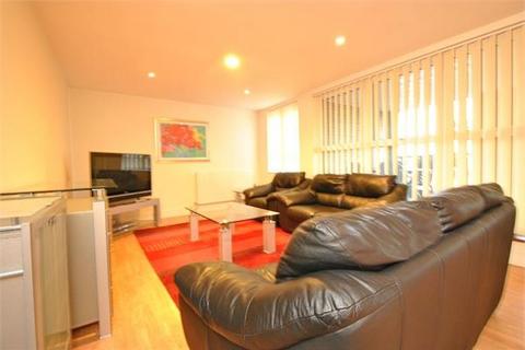 2 bedroom flat to rent, Parkwest Apartments, W5