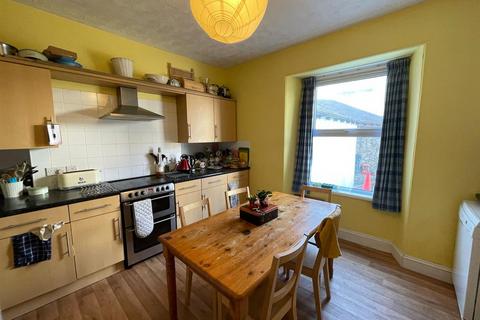 6 bedroom house to rent, Waterloo Street, Plymouth PL4