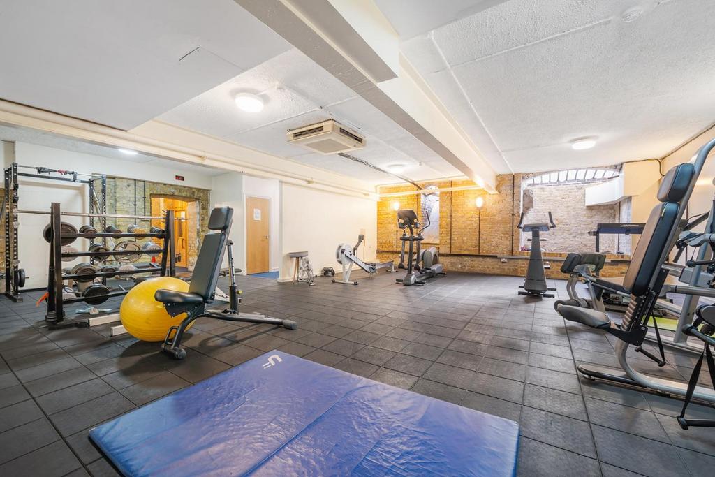 Gym (3).jpg