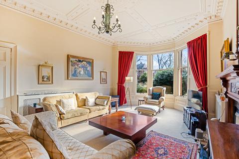 24 Dalkeith Avenue, Glasgow, G41 5BN