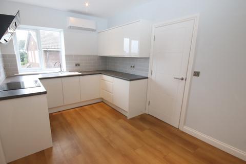 1 bedroom apartment for sale, High Street, Flitwick, MK45