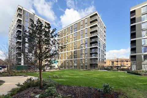 1 bedroom flat to rent, Eden Grove, Staines TW18