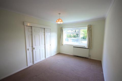 2 bedroom apartment to rent, Thornton Close, Guildford GU2