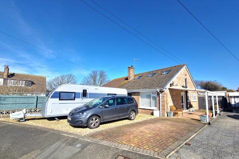 3 bedroom bungalow for sale, Maple Drive, Burnham-on-Sea, Somerset, TA8