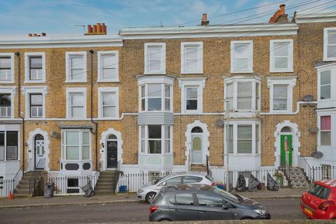 1 bedroom flat for sale, 7 Arklow Square, Ramsgate, CT11