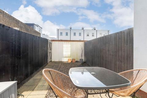 Flat 1, 19 Fairview Road, Cheltenham, GL52 2AD