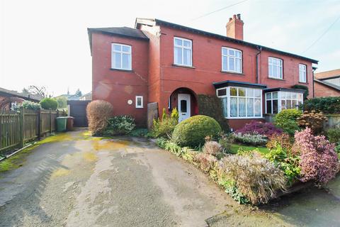 4 bedroom semi-detached house for sale, Castle Road, Wakefield WF2