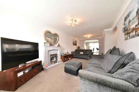 4 bedroom detached house for sale, Manchester Close, Stevenage